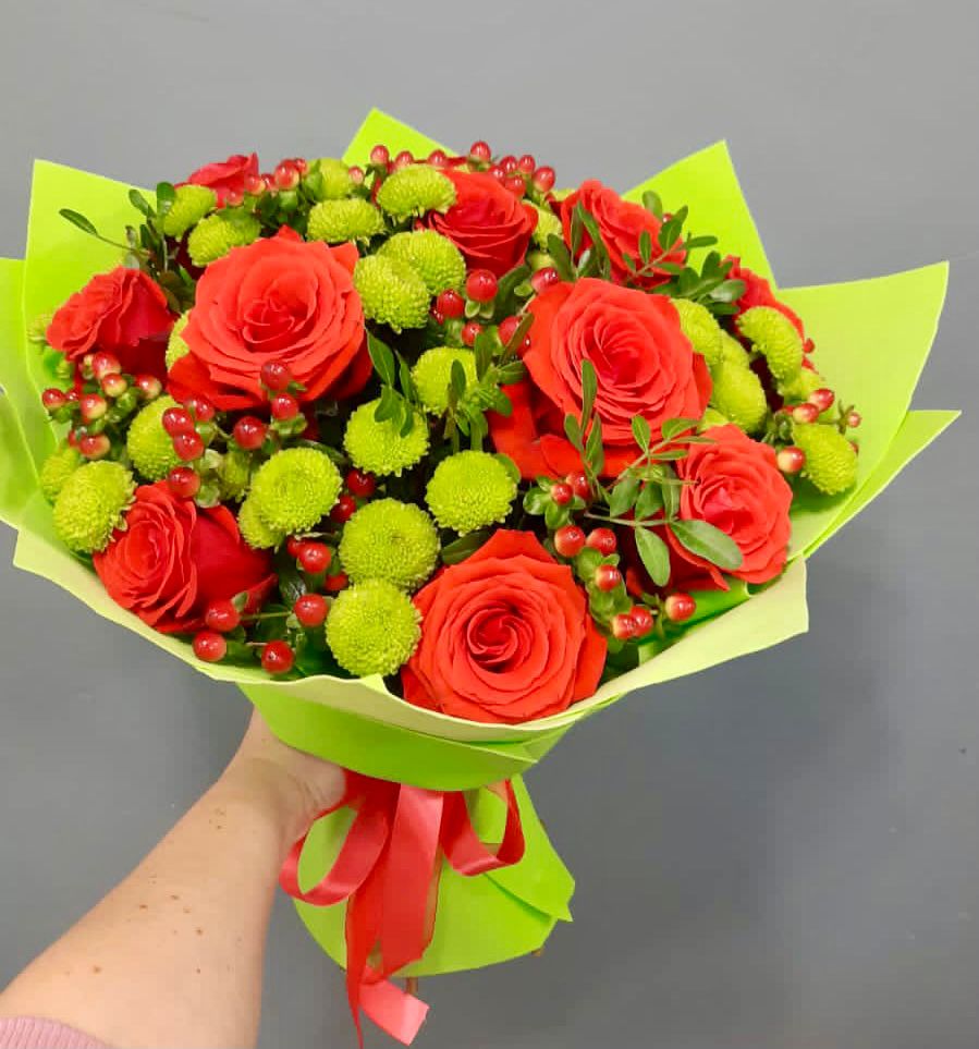 Букет цветов из: Хризантемы и Розы в Калистово