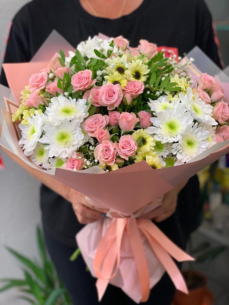 Букет цветов из: Розы и Хризантемы в Калистово