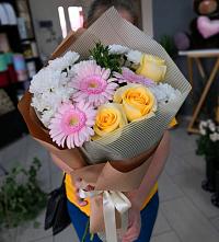 Букет цветов из:  Герберы, Розы и Хризантемы в Калистово