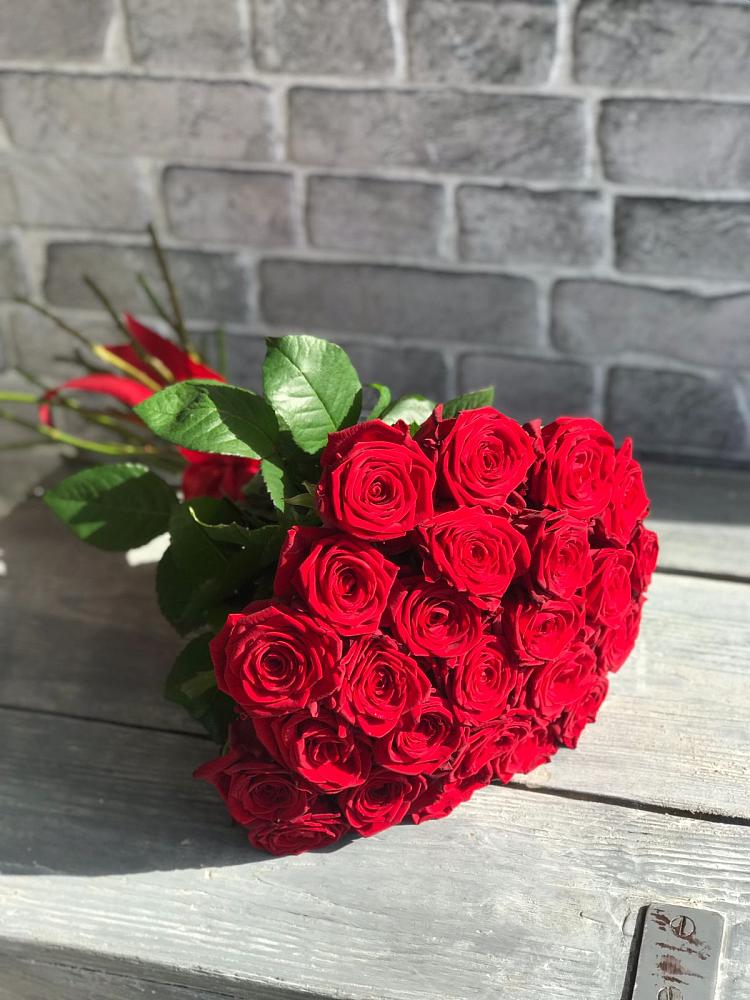 Букет Красные розы Фридом в Калистово