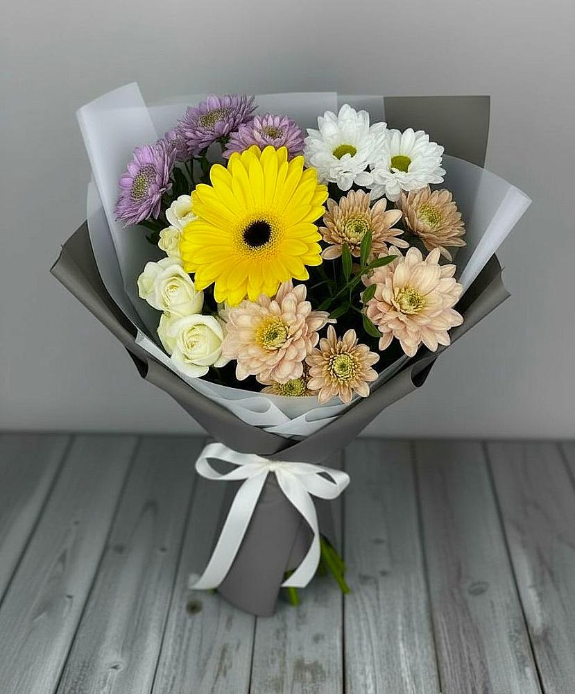 Букет цветов из: Розы, Герберы и Хризантемы в Калистово