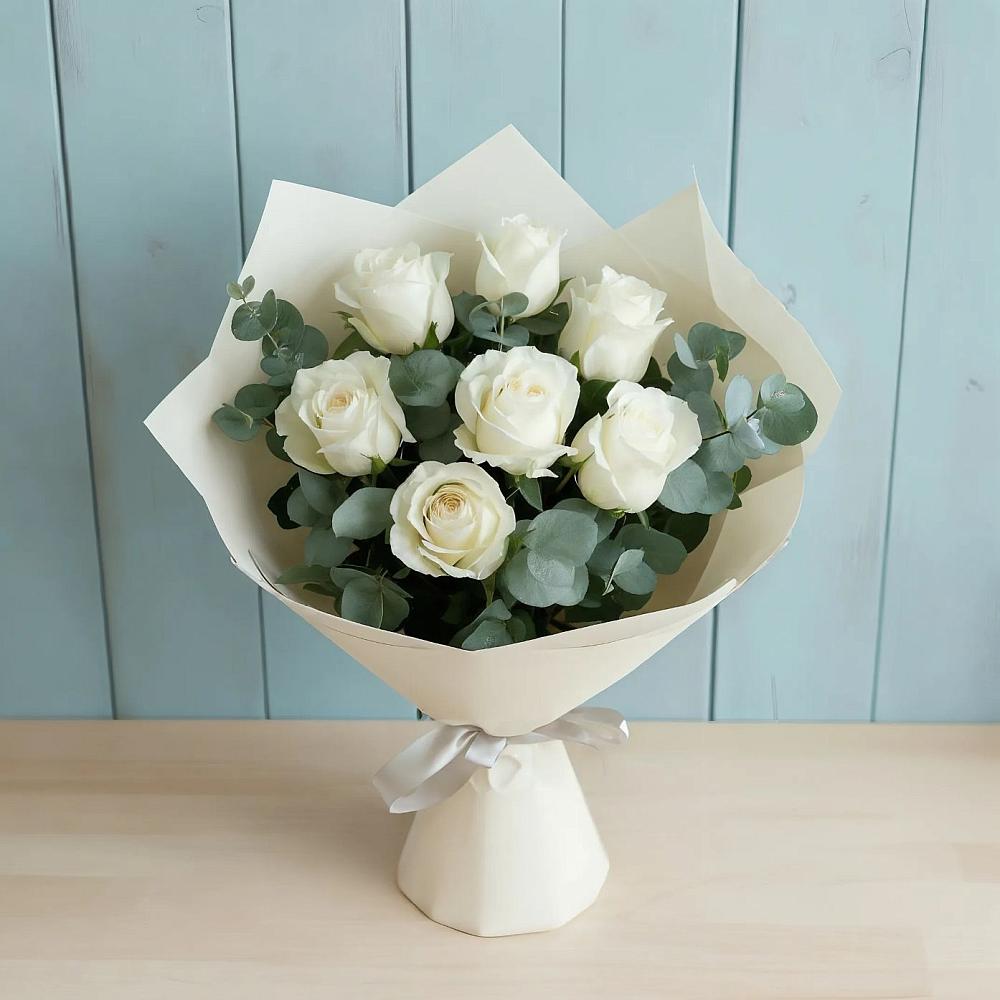Букет Белые розы в Эвкалипте в Калистово